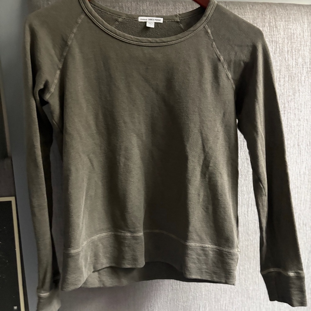 James Peres Size 1 Crew Sweatshirt Light Weight